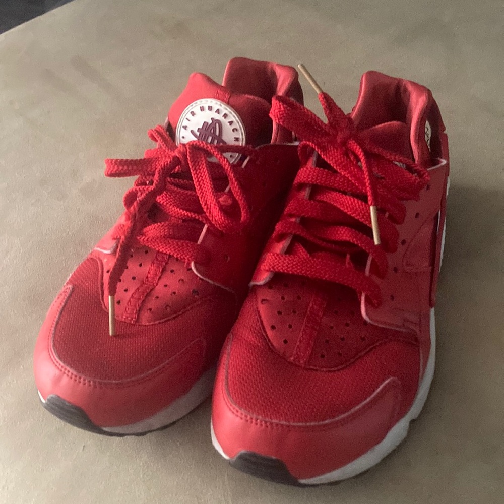 COPY - Red/White Nike Air Huaraches